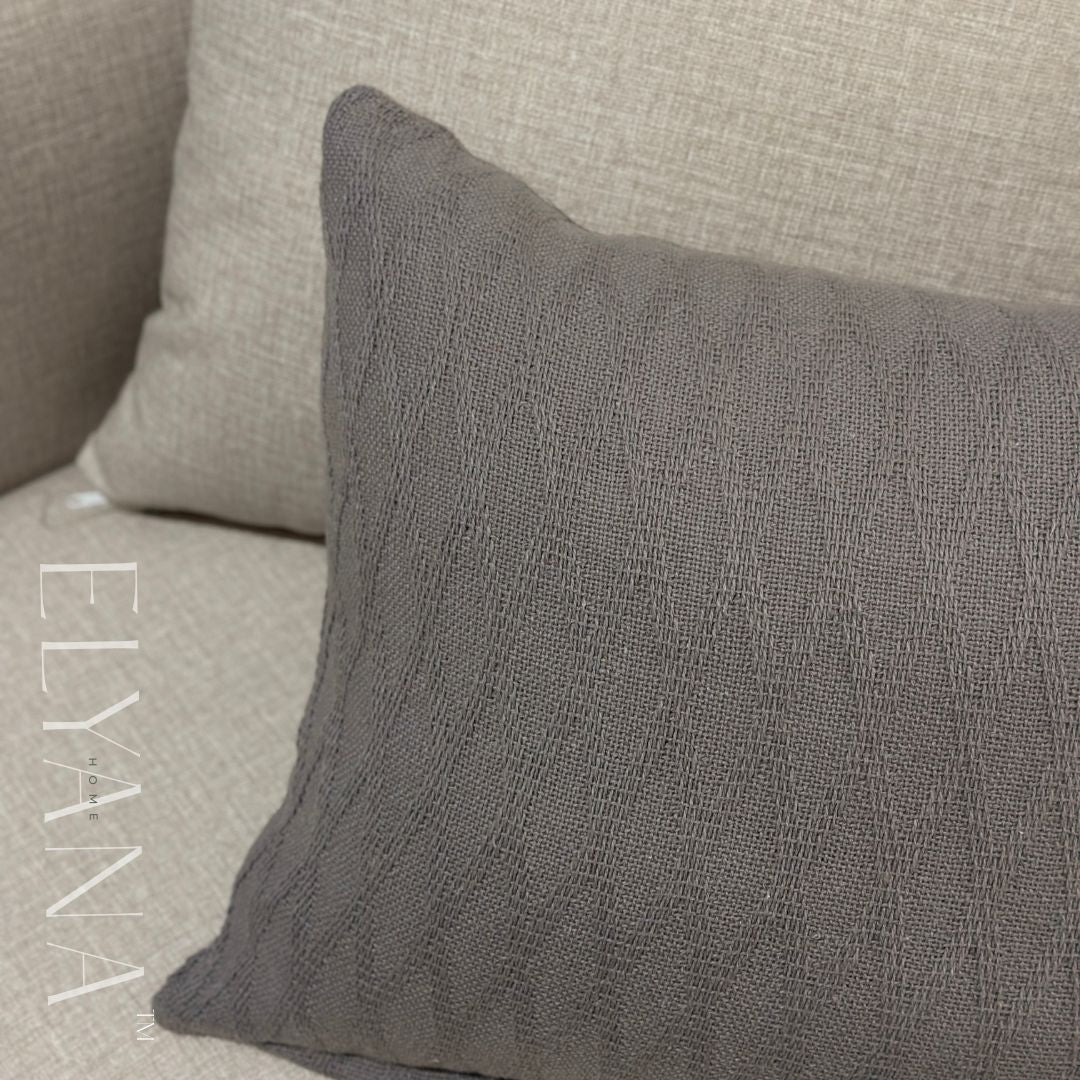 GREY PATTERNED KNIT CUSHION COVER (16"X16")